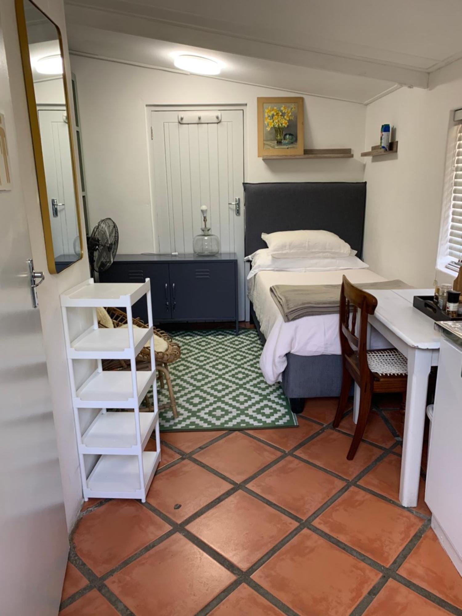 Just A Bed Appartement Stellenbosch Buitenkant foto